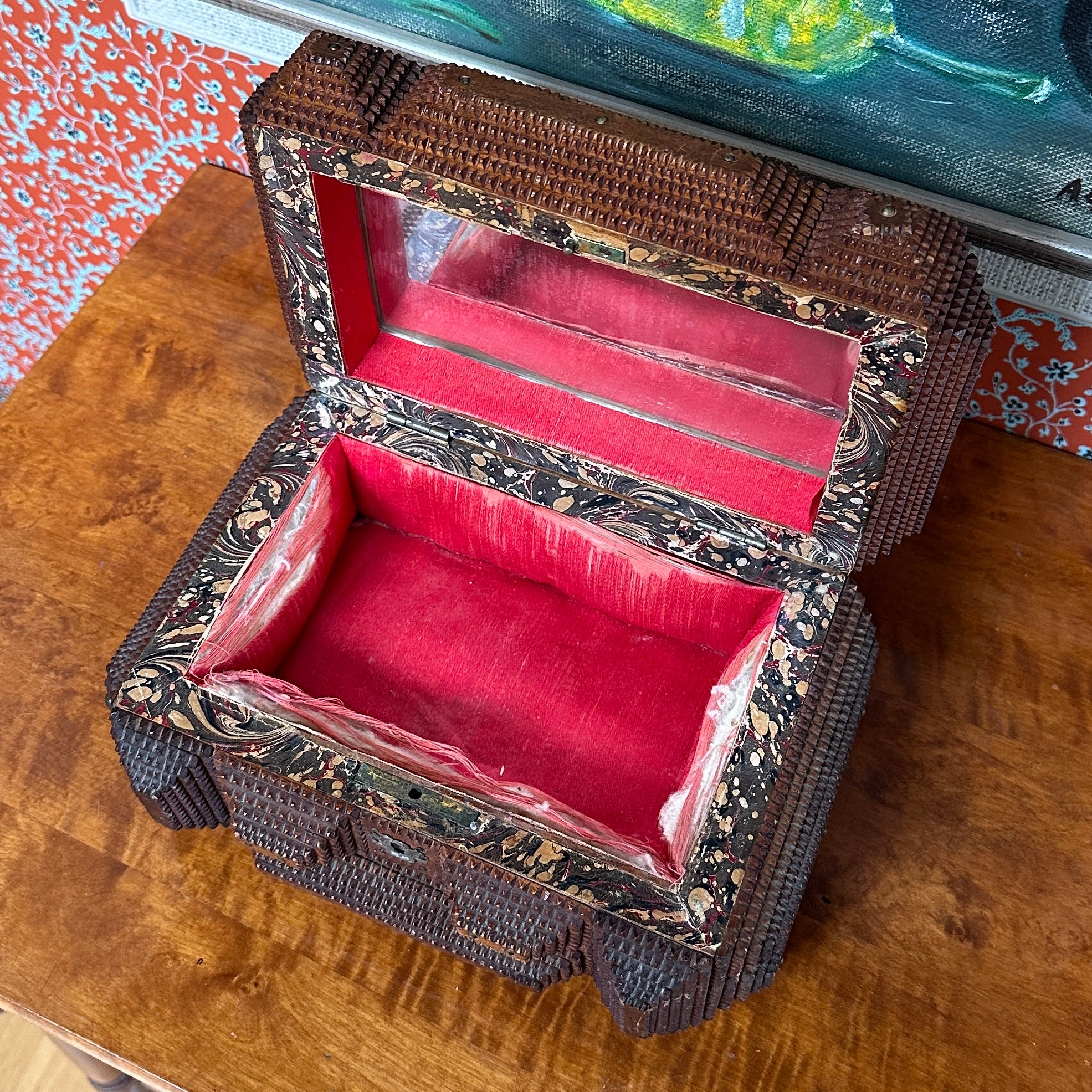 Vintage Art Room Tramp Art Box