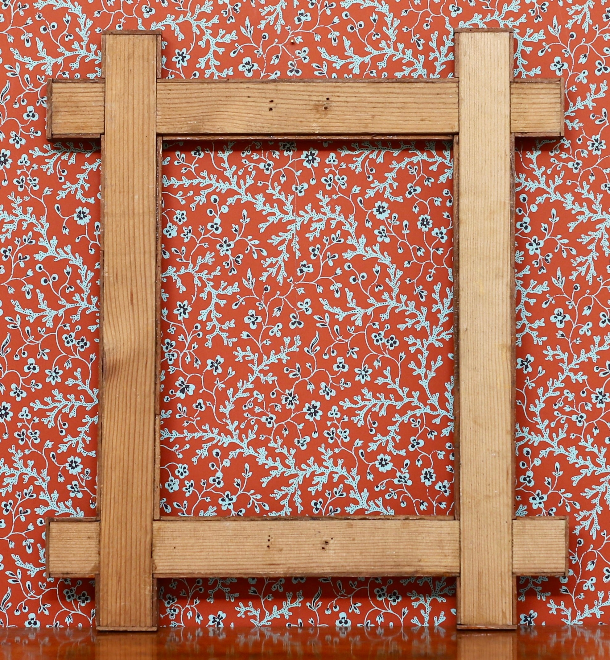 Vintage Art Room Tramp Art Frame