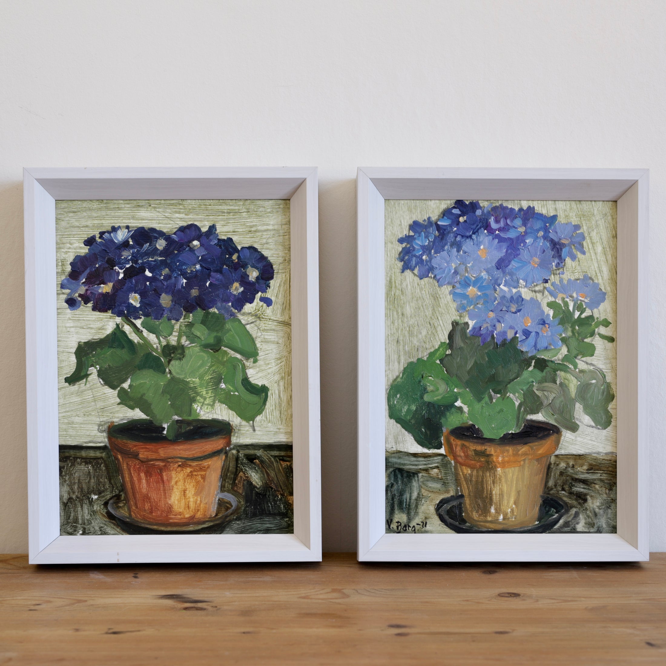 1970's Vintage Art Pair of Original Floral Oil Paintings
